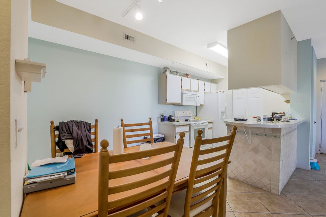 6330 Aragon Way #304, Fort Myers, FL 33966