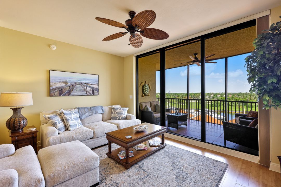 5781 Cape Harbour Dr #605, Cape Coral, FL 33914