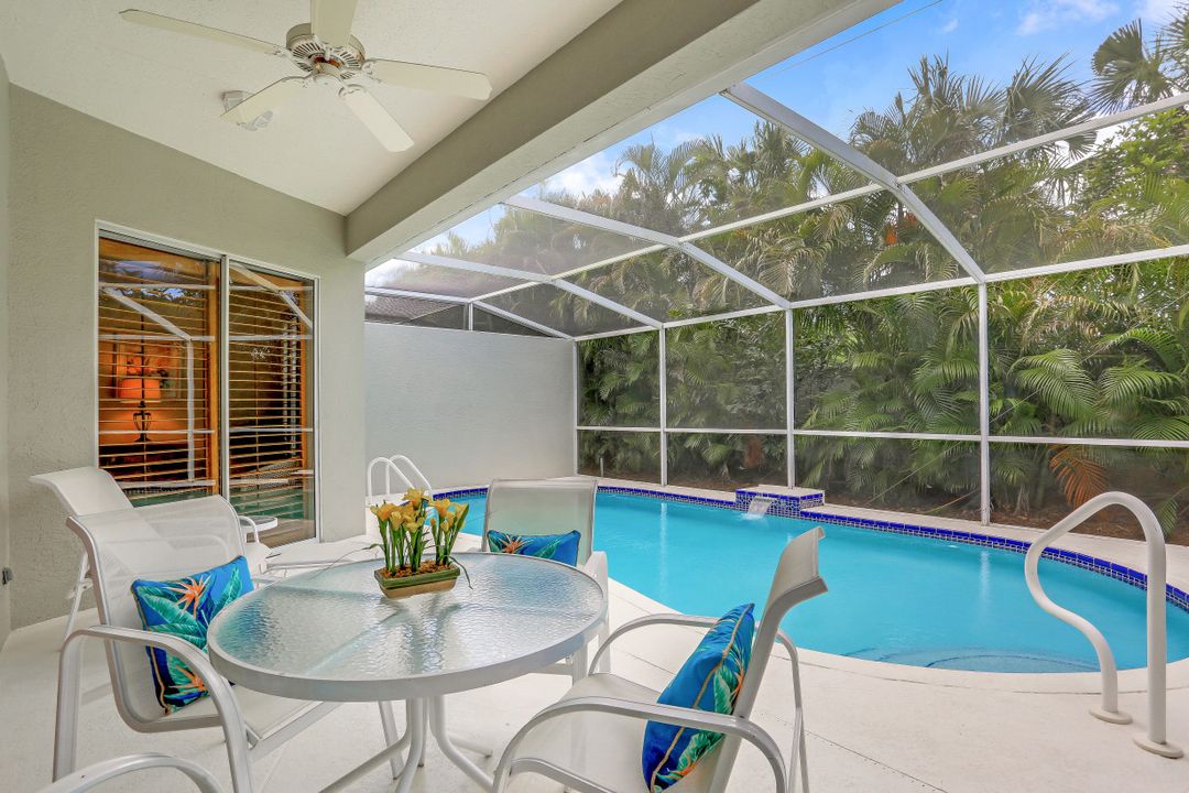 1818 Leamington Ln, Naples, FL 34109