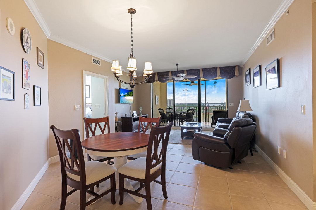 5781 Cape Harbour Dr #910, Cape Coral, FL 33914