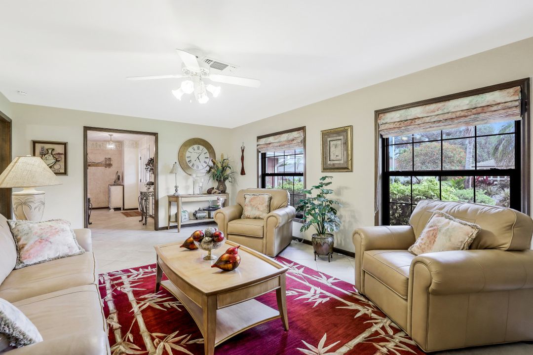 4408 SE 12th Ave, Cape Coral, FL 33904