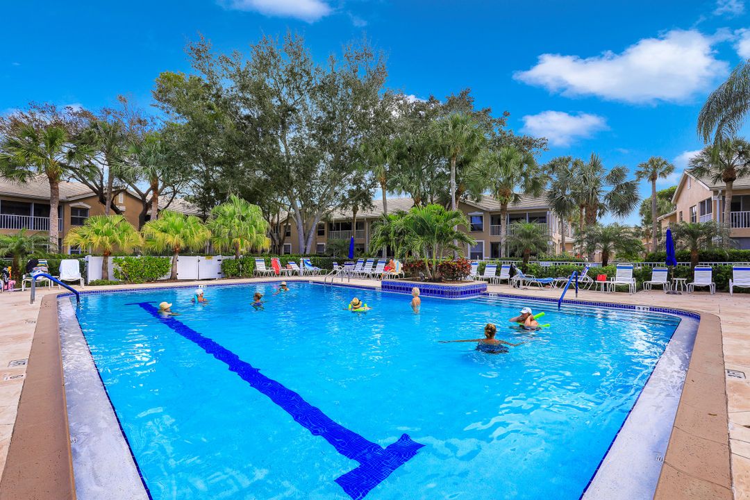 24827 Lakemont Cove Ln #203, Bonita Springs, FL 34134