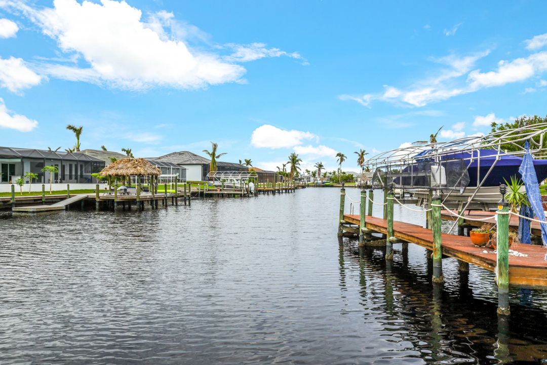 2234 SE 20th Pl, Cape Coral, FL 33990