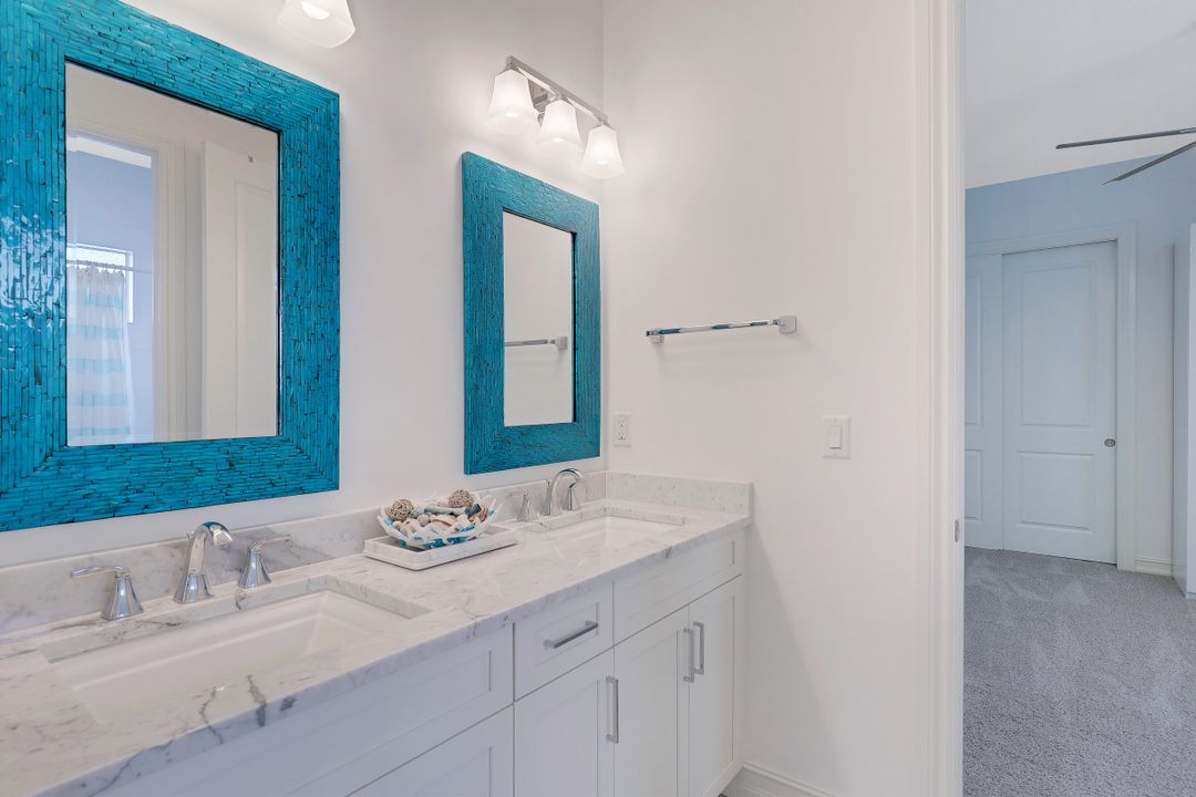 17214 Hidden Estates Cir, Fort Myers, FL 33908