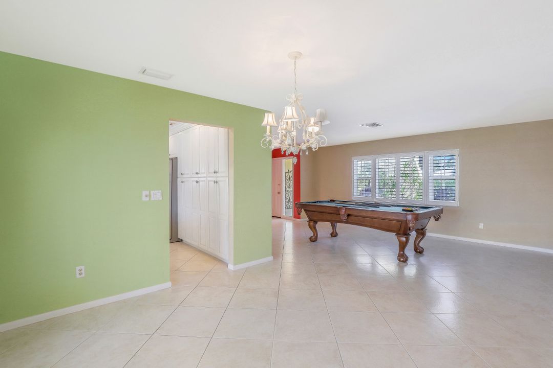 430 Driftwood Ct, Marco Island, FL 34145