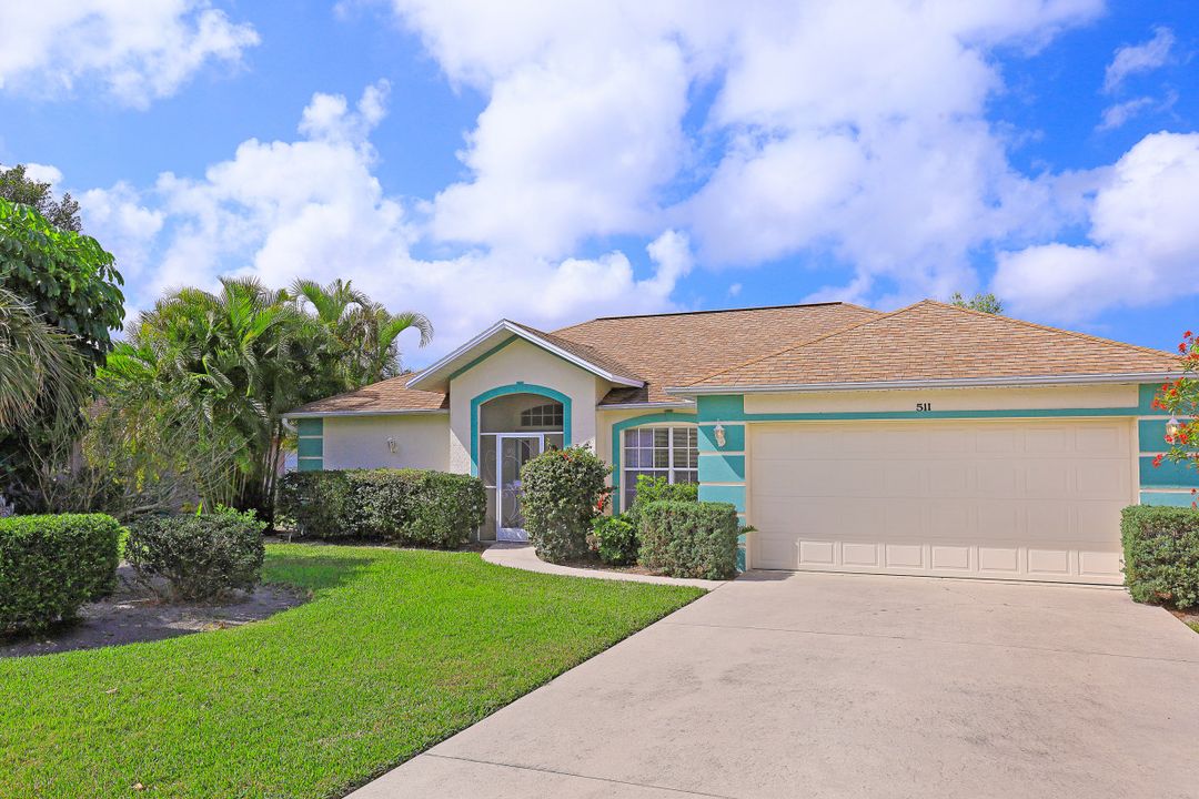 511 Ibis Way, Naples, FL 34110