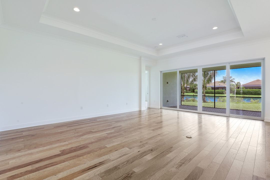 28549 Terramore Ct, Bonita Springs, FL 34135