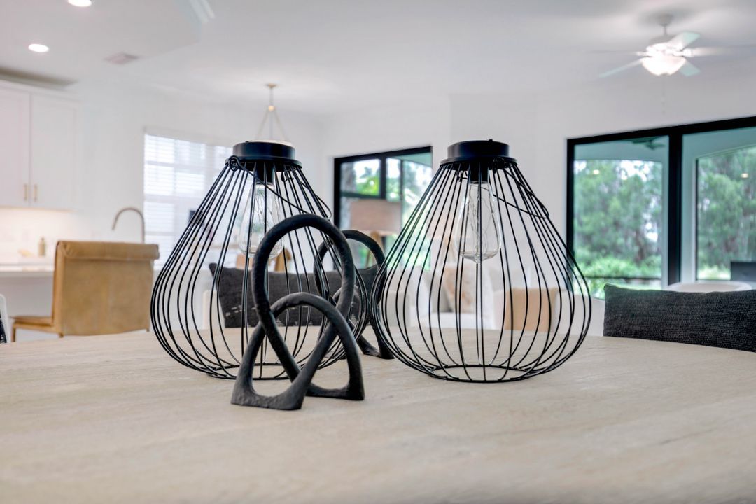 16352 Viansa Way #101, Naples, FL 34110