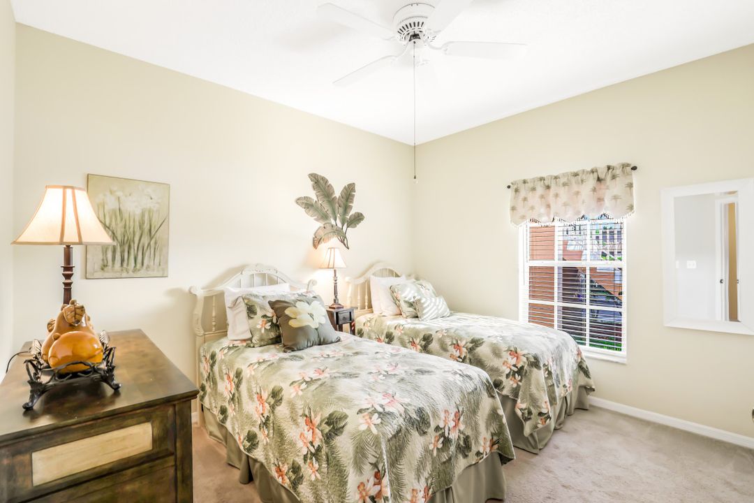 565 Augusta Blvd  #2-4, Naples, FL 34113