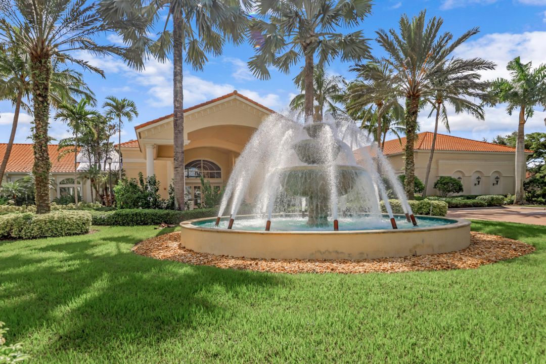 20001 Serene Meadow Ln, Estero, FL 33928