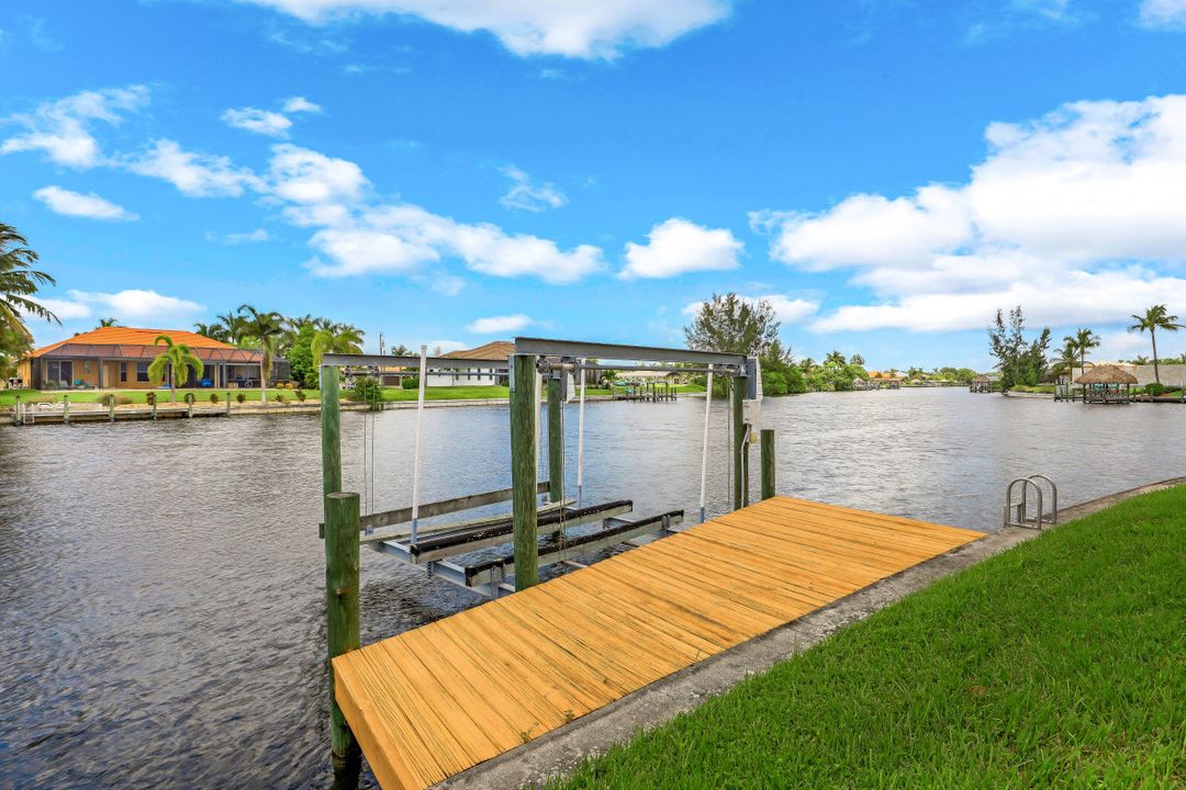 3026 SW 26th Ave, Cape Coral, FL 33914