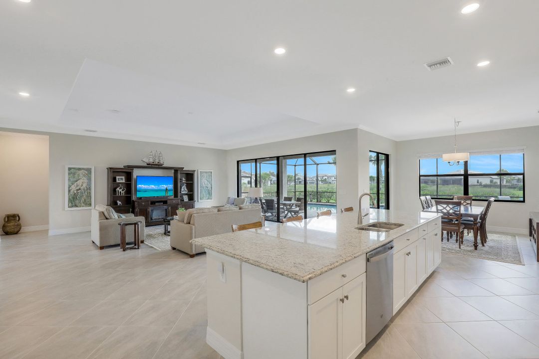 17441 Elkgrove Ln, Estero, FL 33928