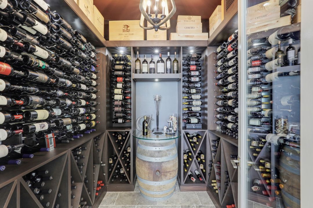 3243 Tavolara Ln, Naples, FL 34114