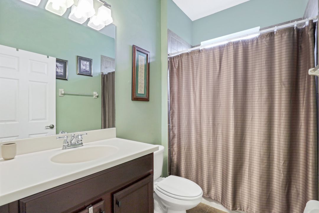 3560 Dandolo Cir, Cape Coral, FL 33909