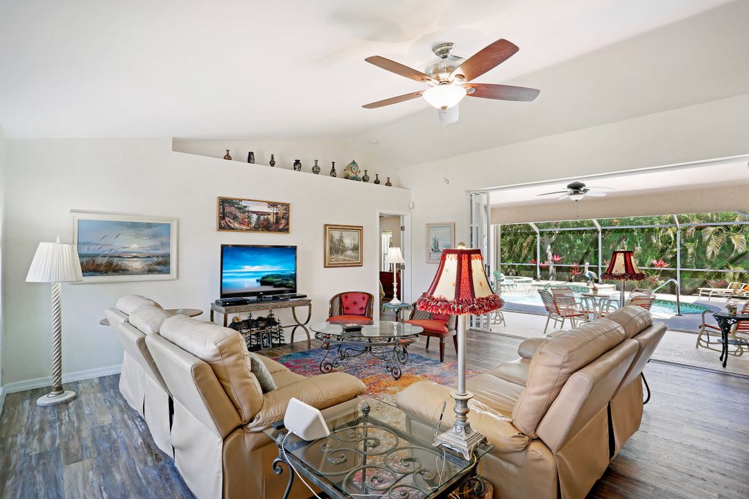 3517 SW 3rd Terrace, Cape Coral, FL 33991