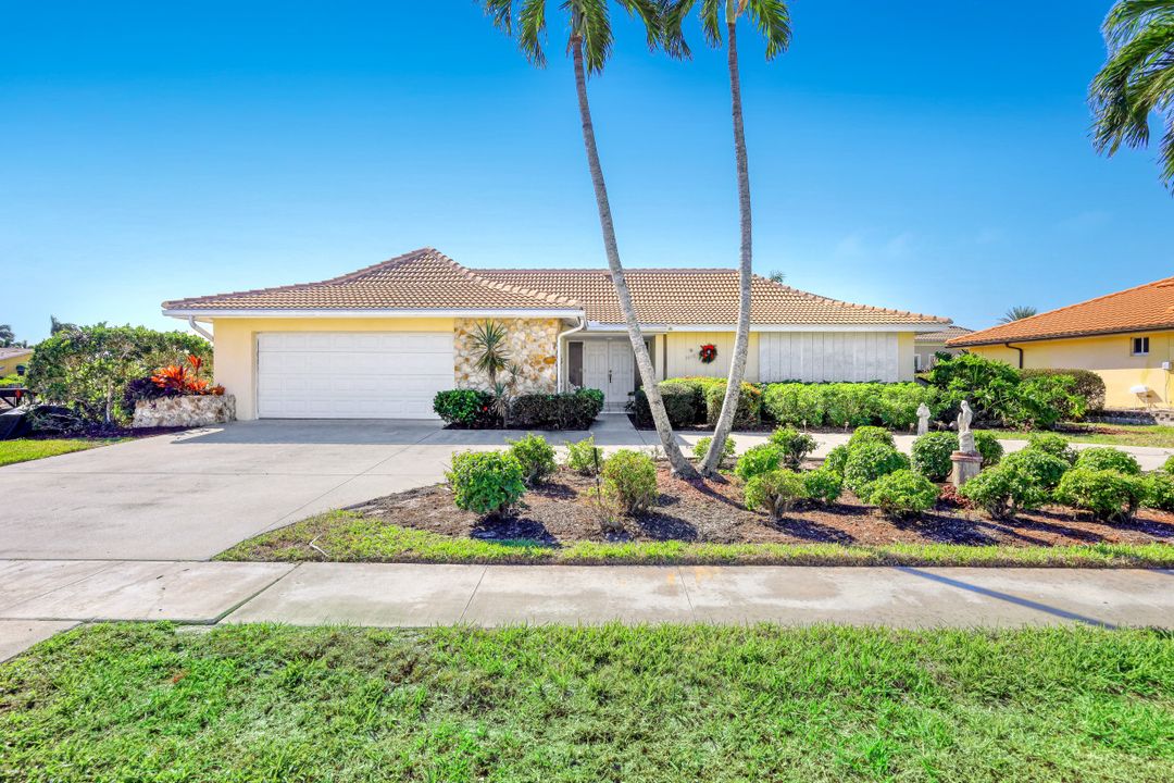 1458 Firwood Ct, Marco Island, FL 34145