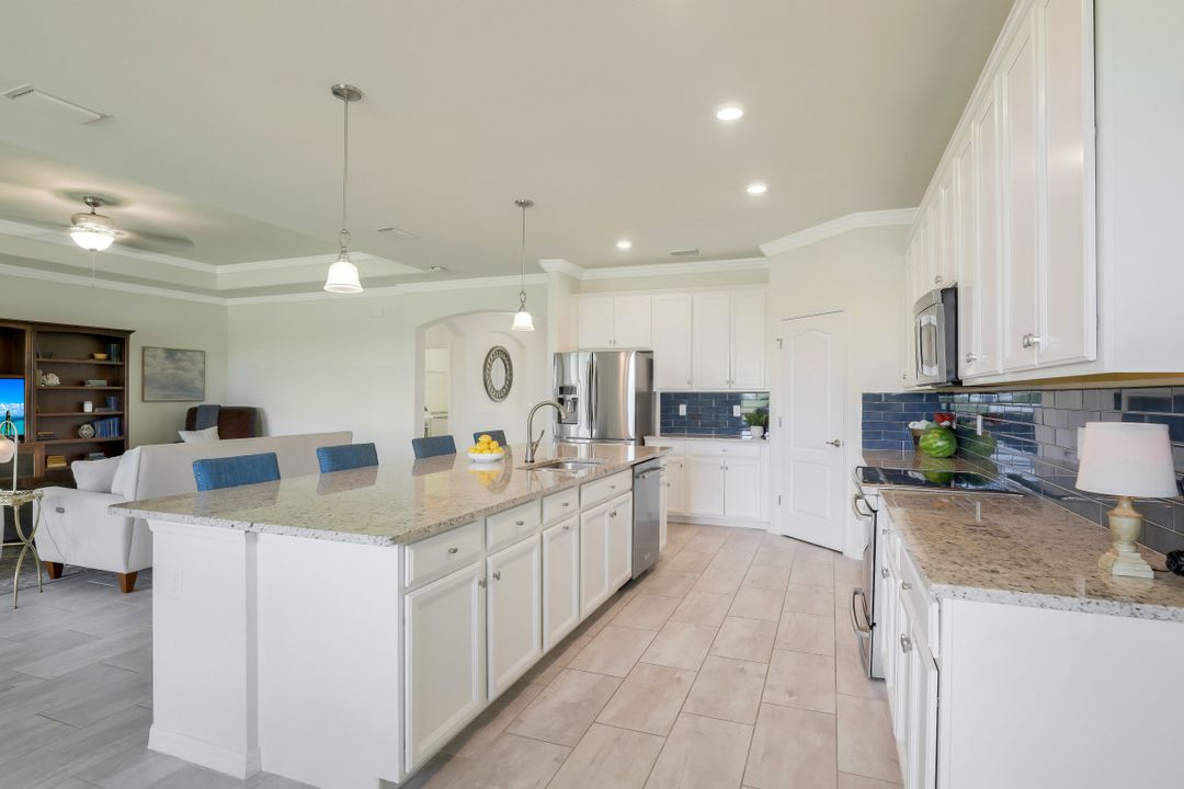 17578 Elkgrove Ln, Estero, FL 33928