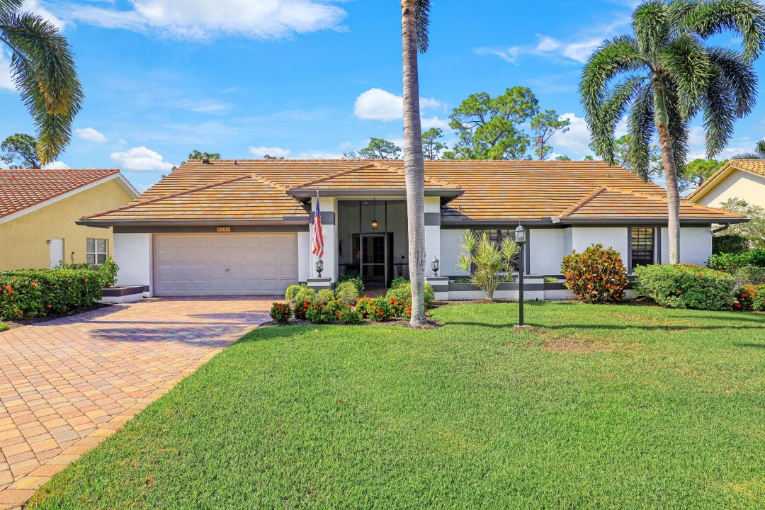 381 Henley Dr, Naples, FL 34104