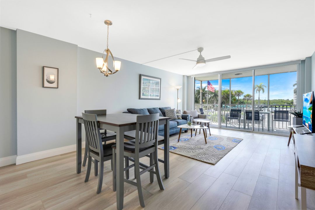 5 Bluebill Ave #210, Naples, FL 34108