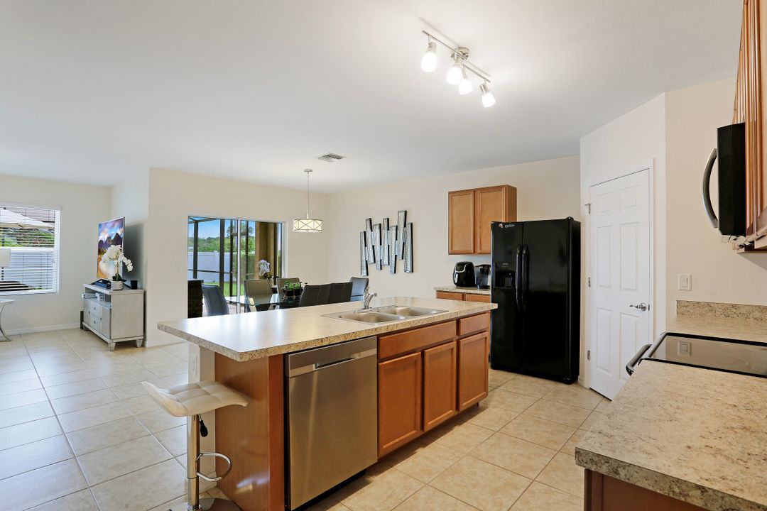 618 SW 18th St #PH , Cape Coral, FL 33991