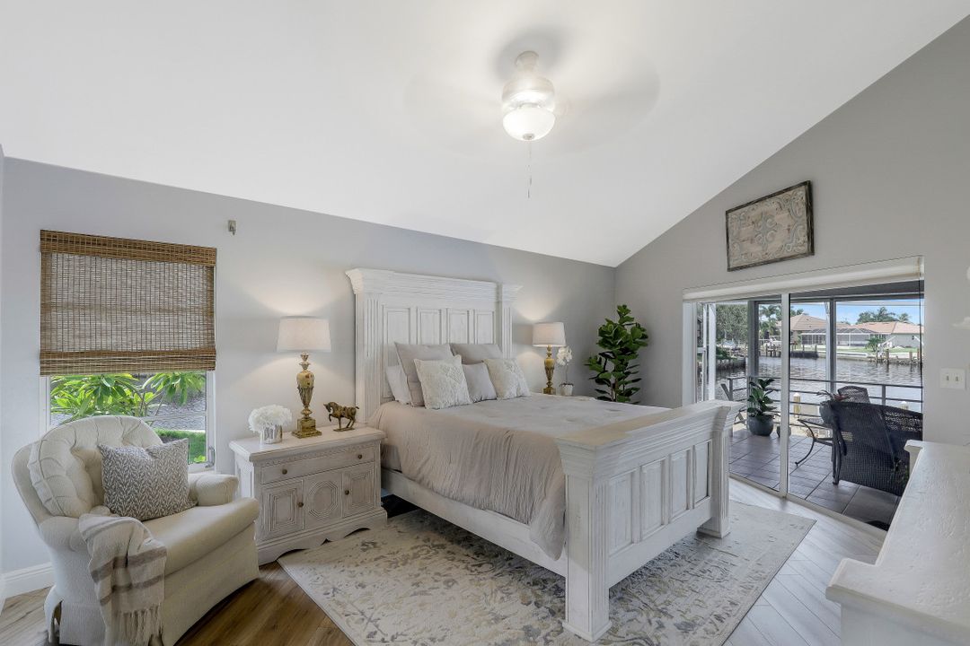 278 Seminole Ct, Marco Island, FL 34145