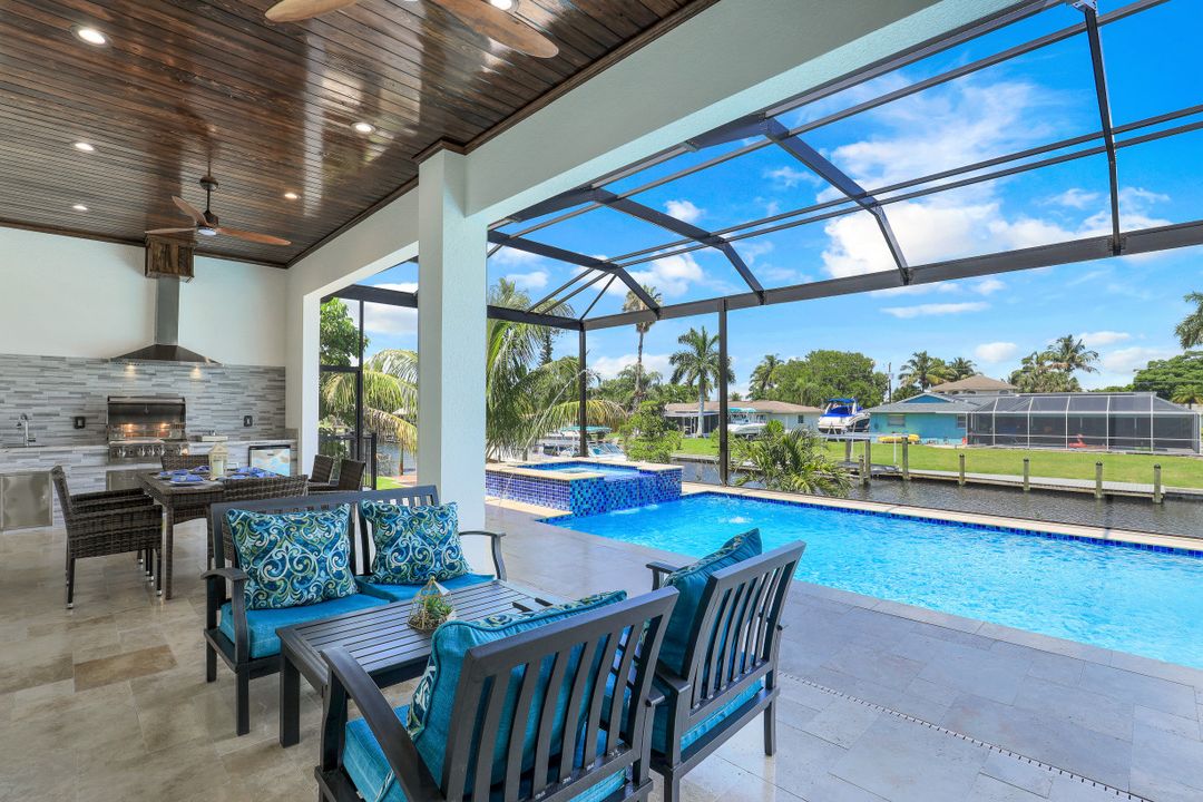 5333 Bayshore Ave, Cape Coral, FL 33904