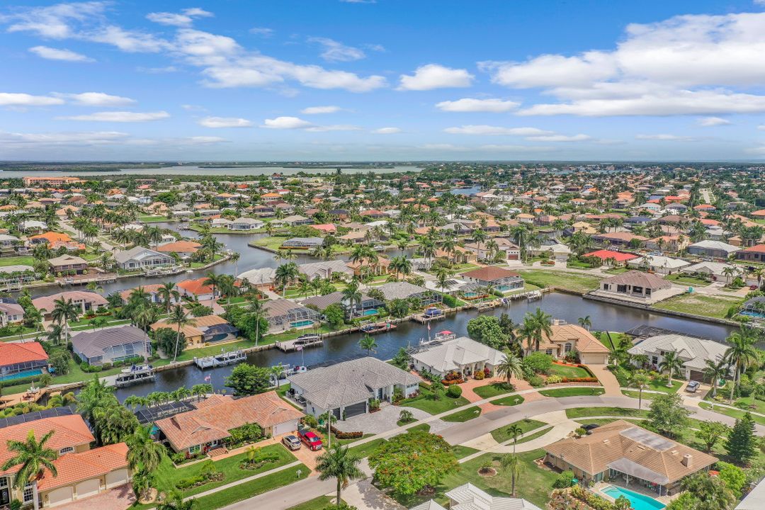 1567 Jamaica Ct, Marco Island, FL 34145