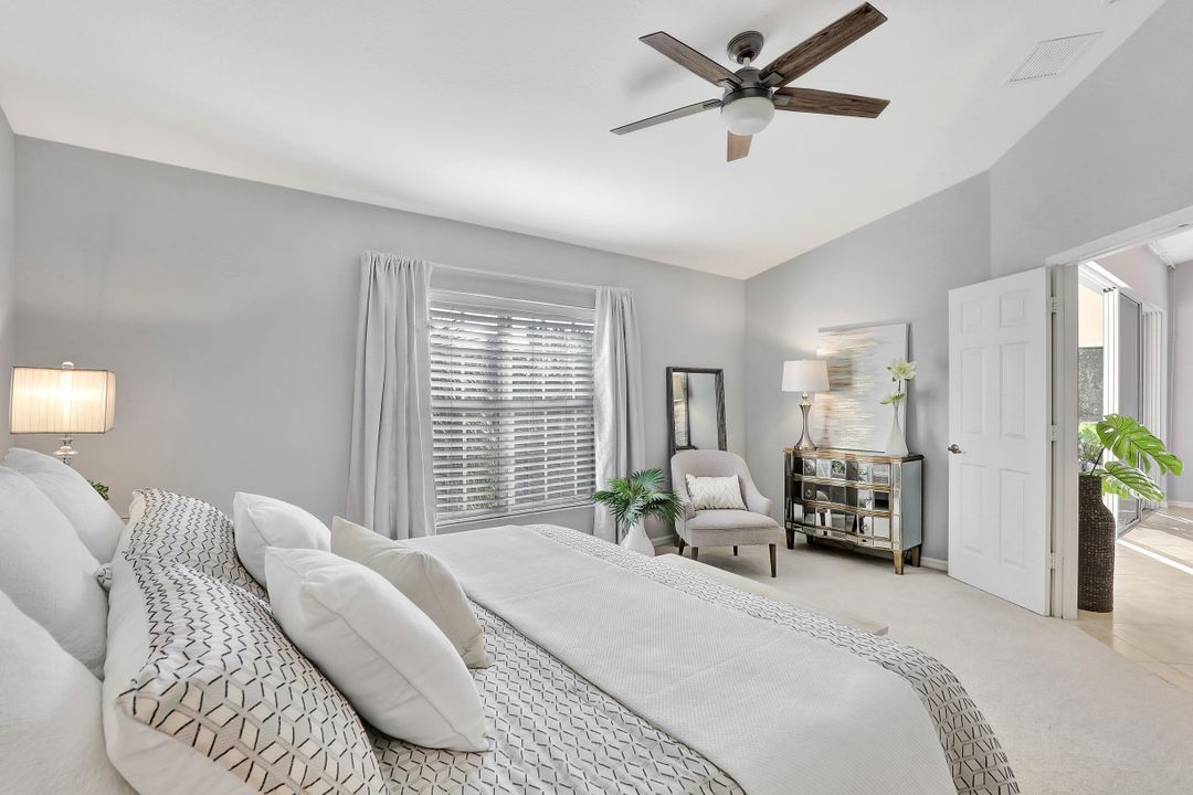 6325 Lexington Ct, Naples, FL 34110