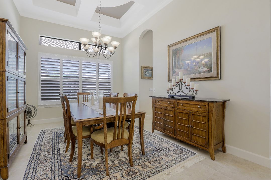 9418 Galliano Ter, Naples, FL 34119