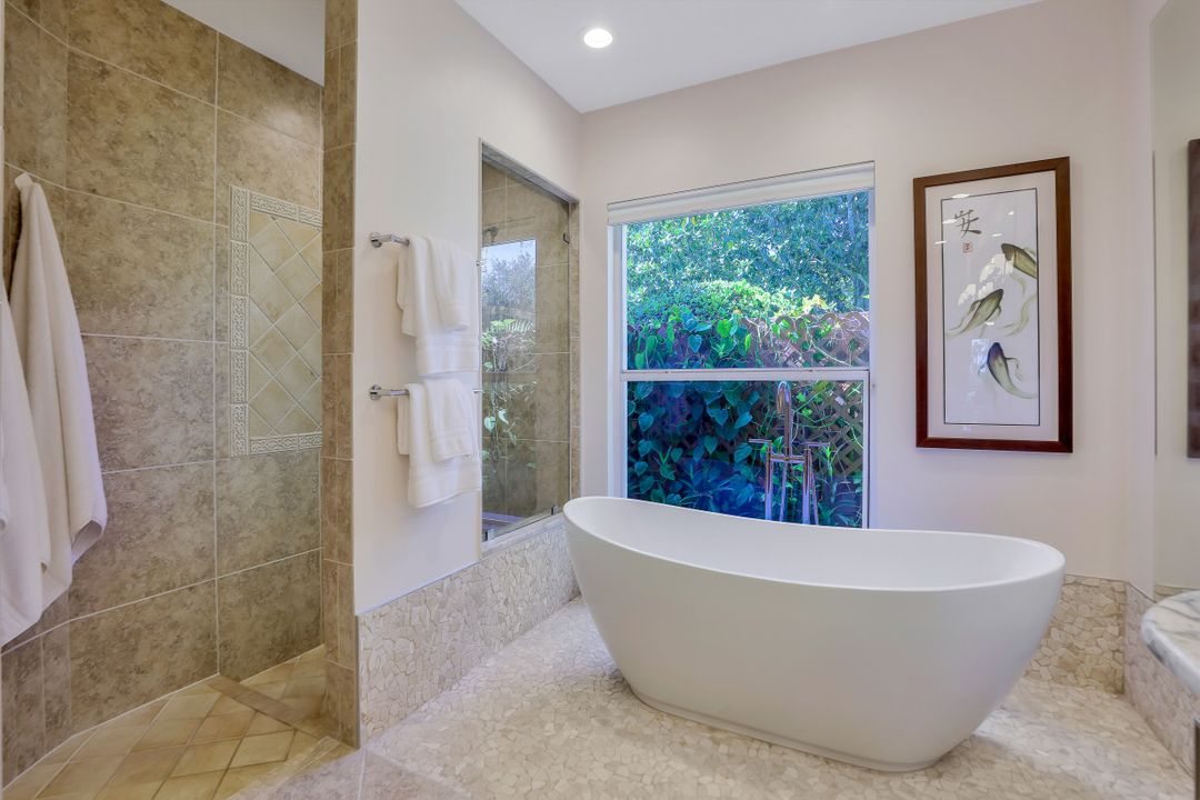 20419 Wildcat Run Dr, Estero, FL 33928