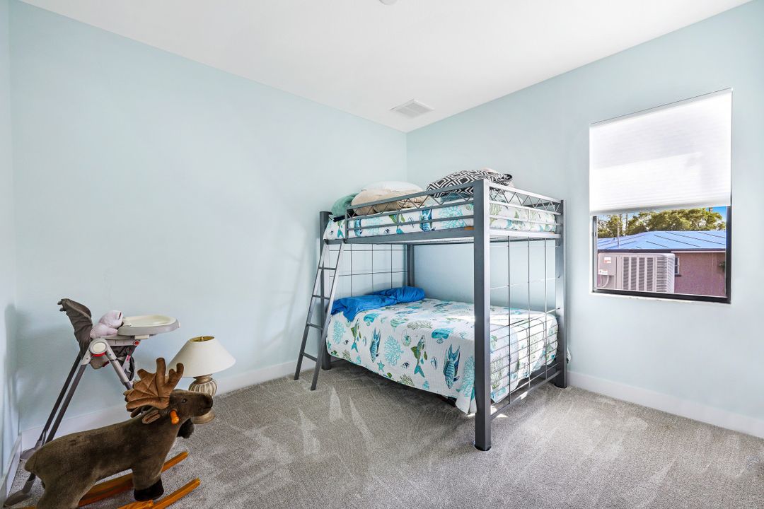 5828 SW 1st Ave, Cape Coral, FL 33914