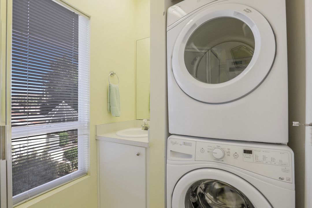 971 Java Ct, Marco Island, FL 34145