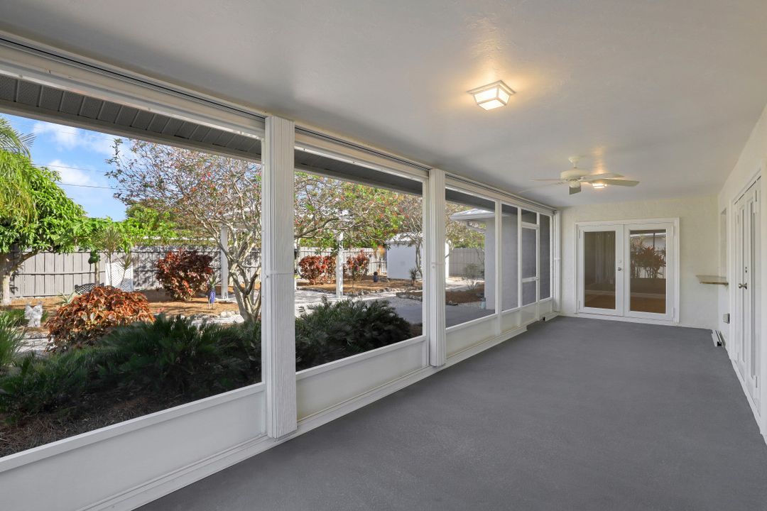 128 Coral Vine Dr, Naples, FL 34110