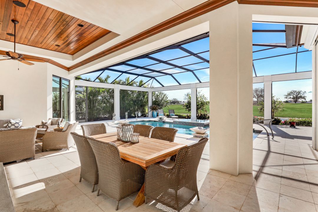 16462 Seneca Way, Naples, FL 34110