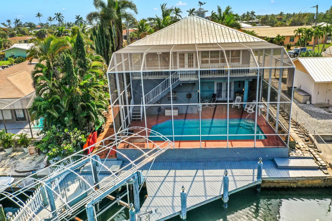 3706 Ruby Ave, Saint James City, FL 33956