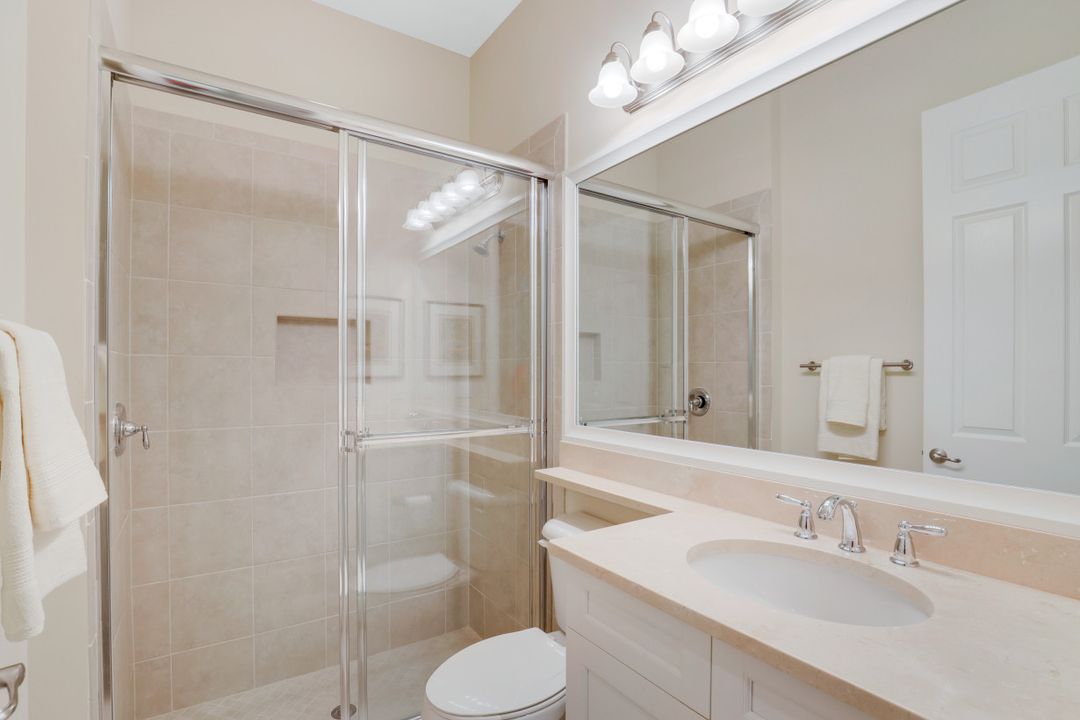3050 Hudson Ter, Naples, FL 34119