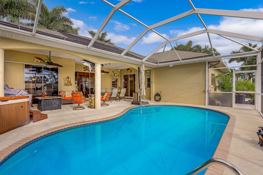 5315 SW 25th Pl, Cape Coral, FL 33914