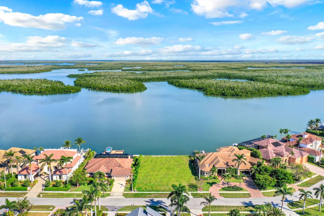 185 Stillwater Ct, Marco Island, FL 34145