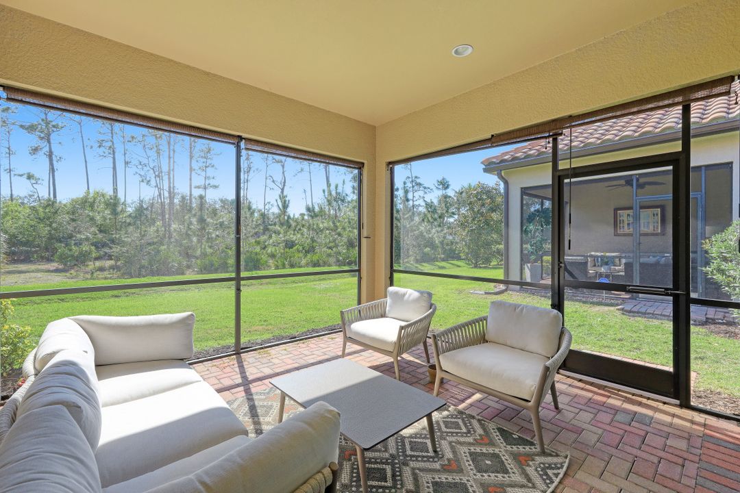 9123 Isla Bella Cir, Bonita Springs, FL 34135