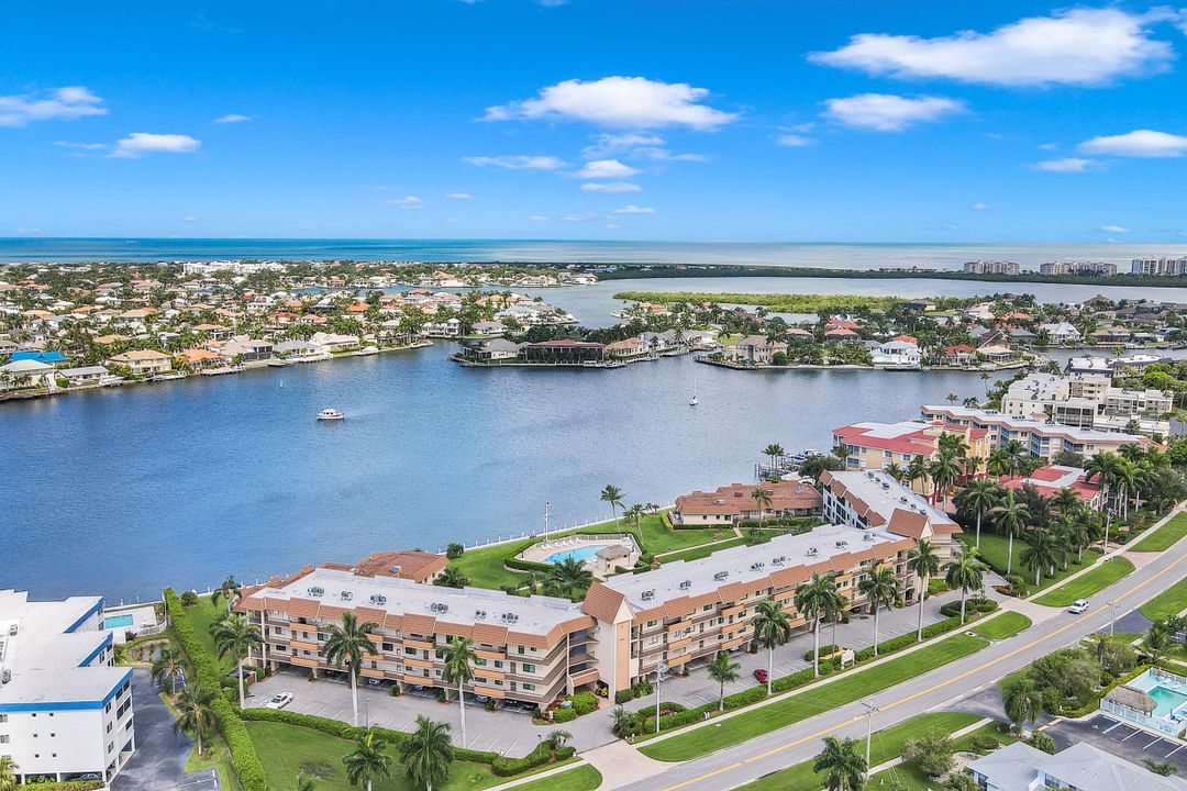 730 W Elkcam Cir #203, Marco Island, FL 34145