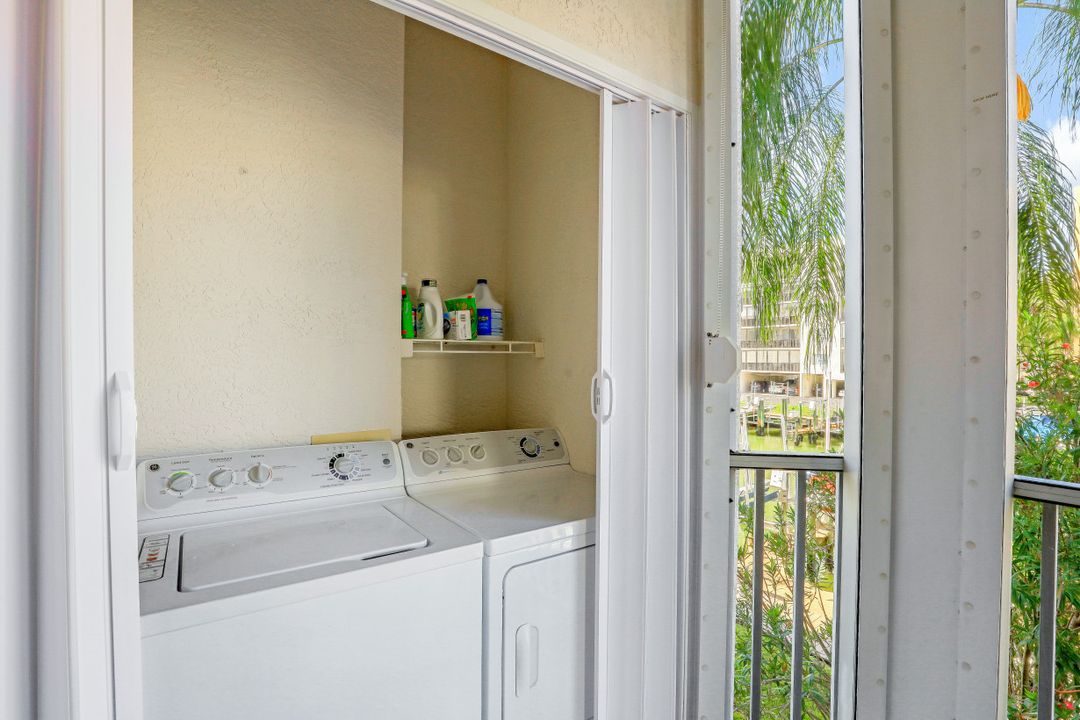 4361 Bay Beach Ln #124, Fort Myers Beach, FL 33931