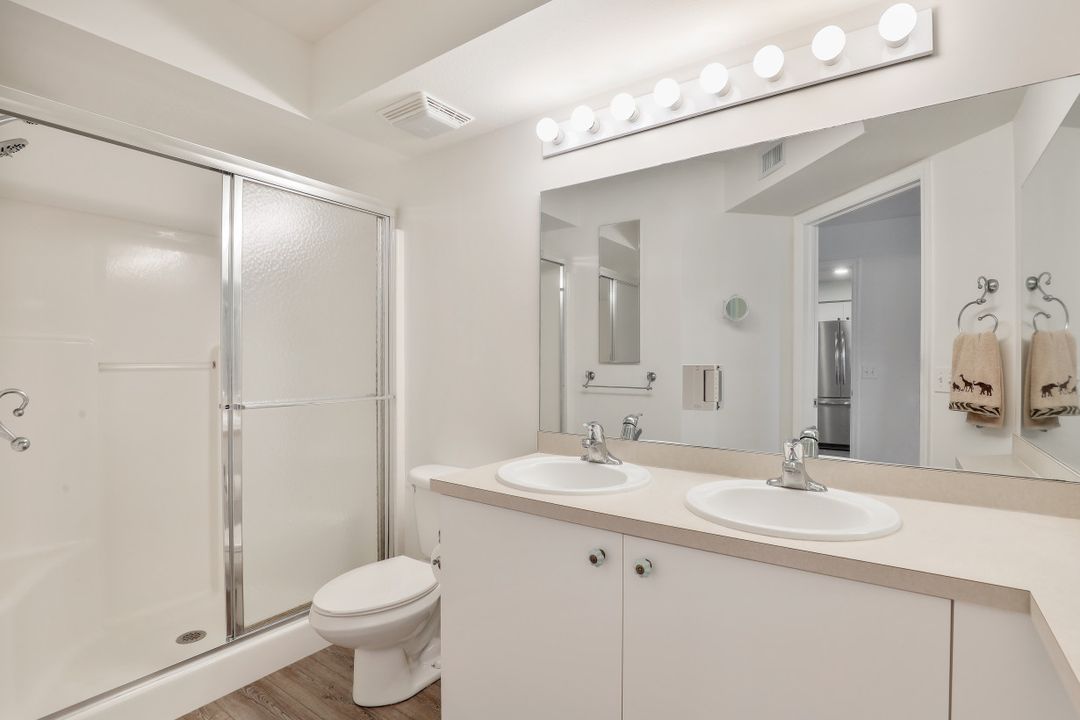 4940 Cougar Ct S #101, Naples, FL 34109