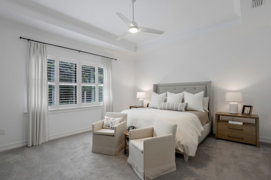 1431 Mockingbird Dr, Naples, FL 34120