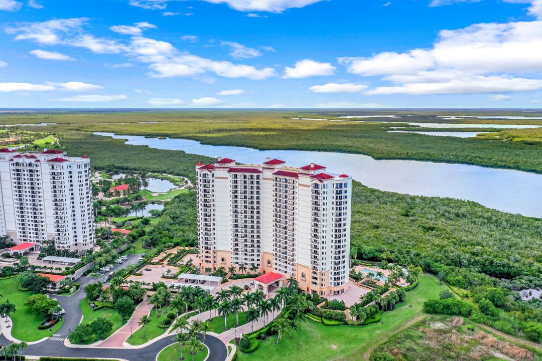 1050 Borghese Ln #804, Naples, FL 34114