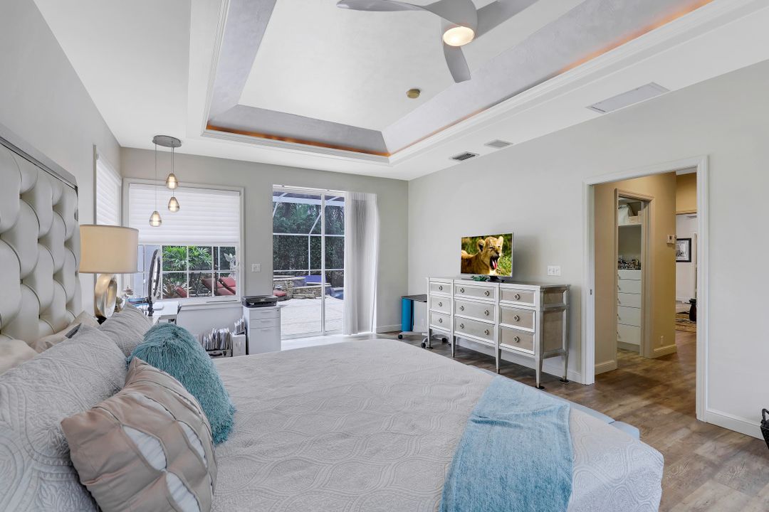 6080 Cypress Hollow Way, Naples, FL 34109