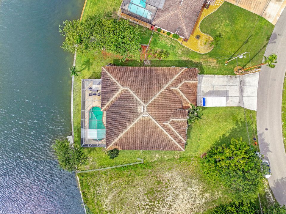 118 NE 21st Ave, Cape Coral, FL 33909