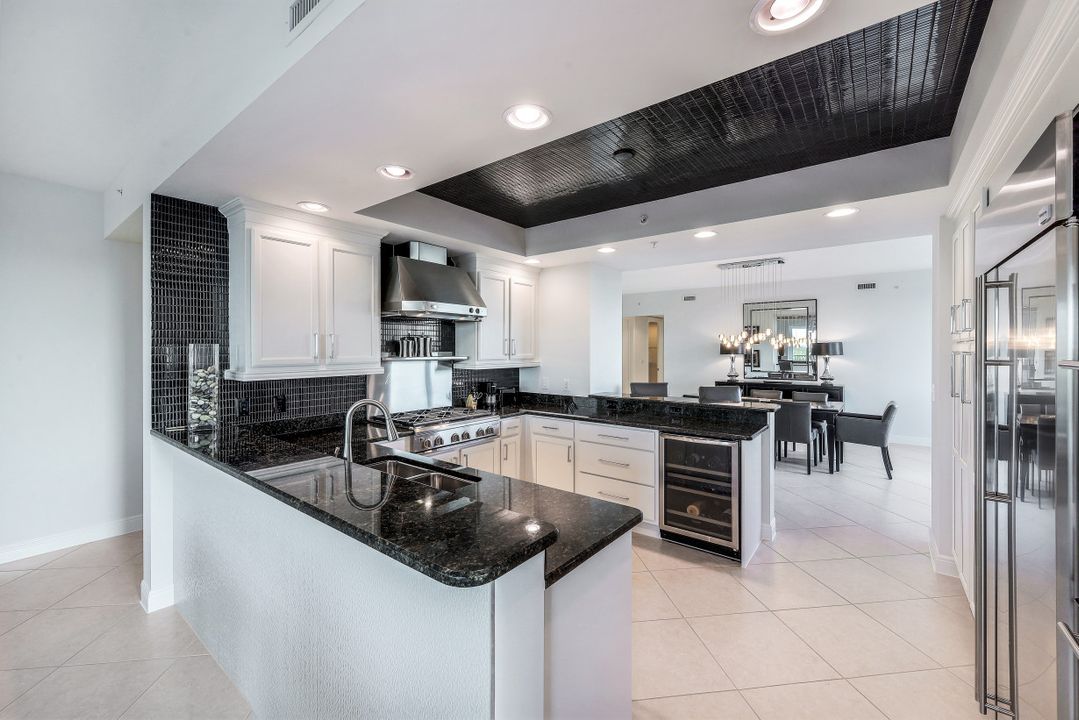 275 Indies Way #601, Naples, FL 34110