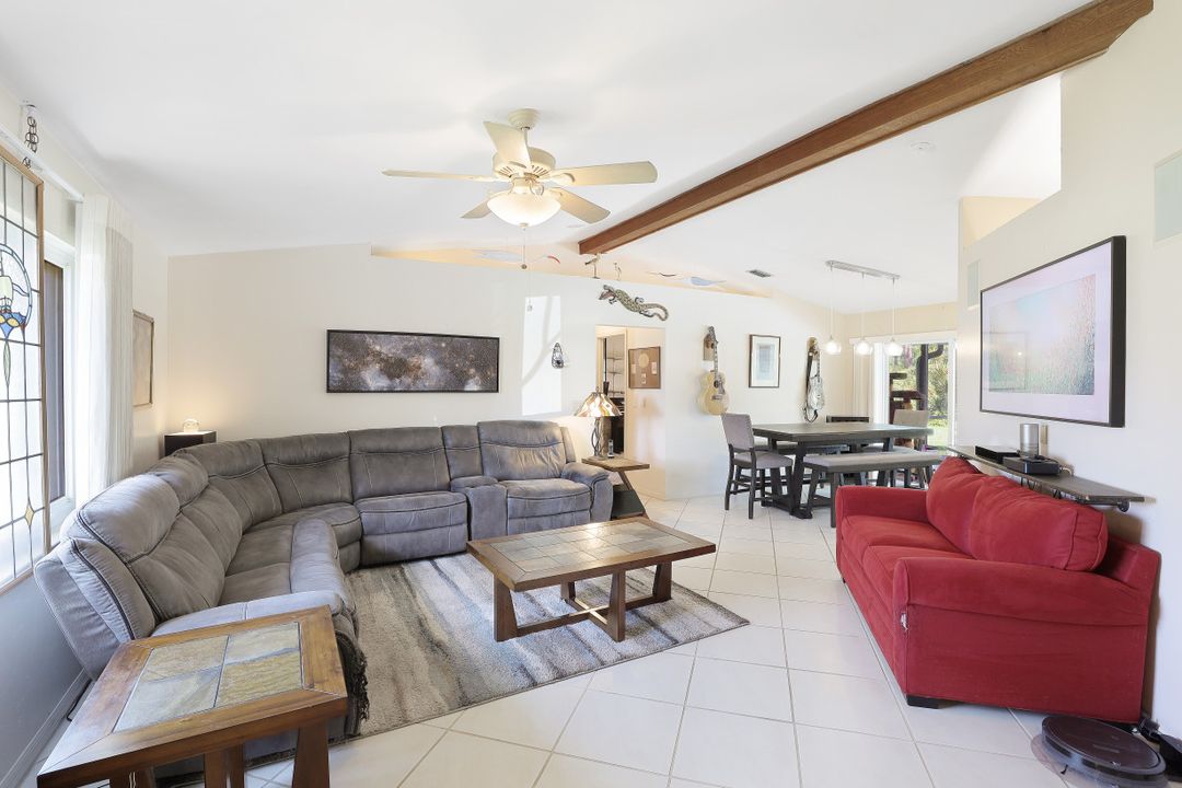 2207 SW 38th Terrace, Cape Coral, FL 33914