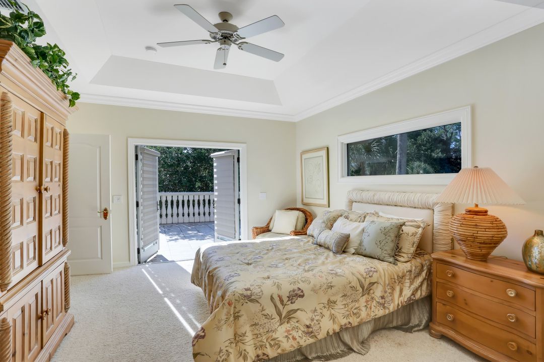 4309 Brynwood Dr, Naples, FL 34119