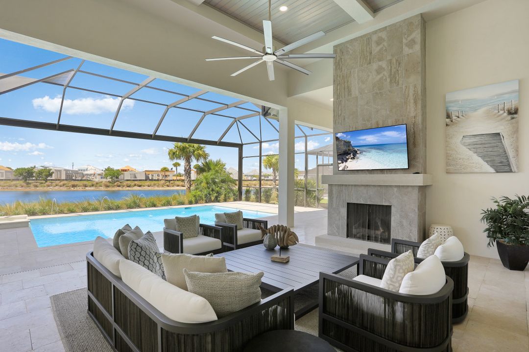 6035 Plana Cays Dr, Naples, FL 34113